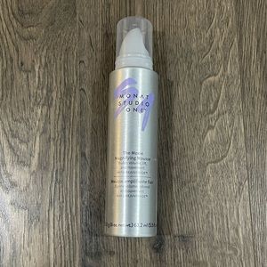 Monat Studio One The Moxie Magnifying Mousse